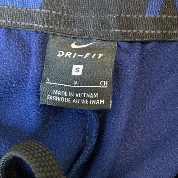 Nike Dri-Fit Jogger - Picture 4 of 7